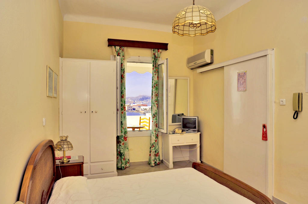 Sea Colours Rooms & Apartments Hermópolis Quarto foto